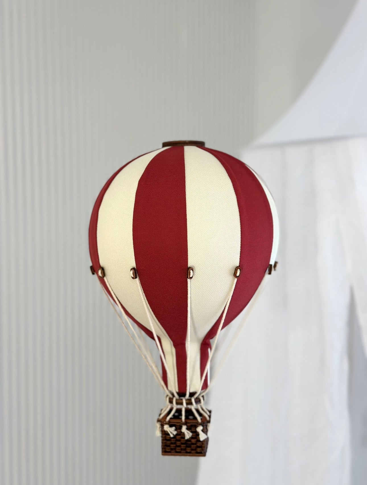 Hot Air Balloon Decorations for Baby Shower, Birthday, Gender Reveal & Baby Nursery Decor | Beige/Burgundy